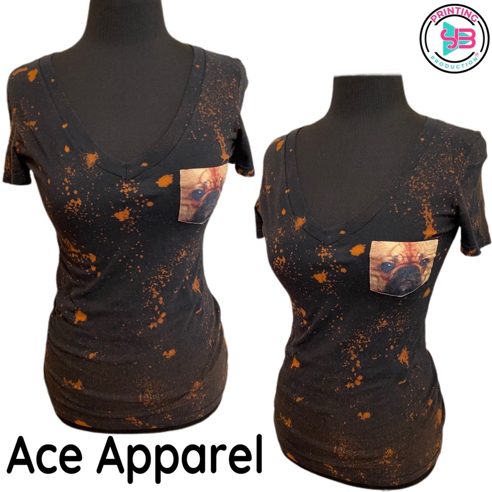 Ace Apparel Short Sleeve V-Neck Distressed Tee Puppy Pocket Graphic Size Small